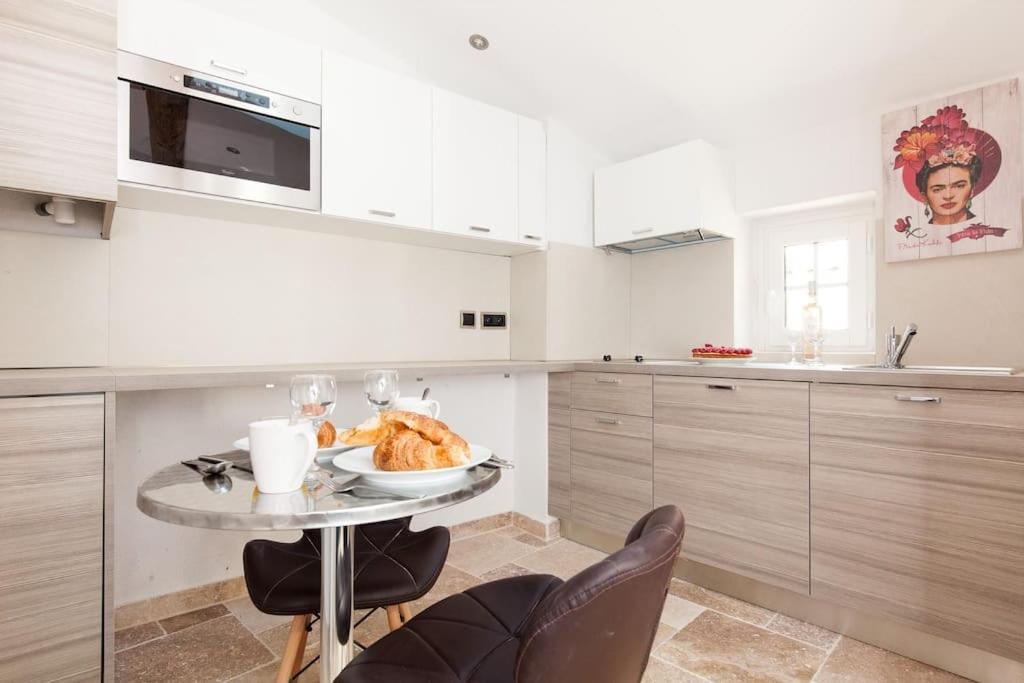 Apartament Le Provencal - Center Old Antibes 1Br Flat With Ac, Wifi Zewnętrze zdjęcie